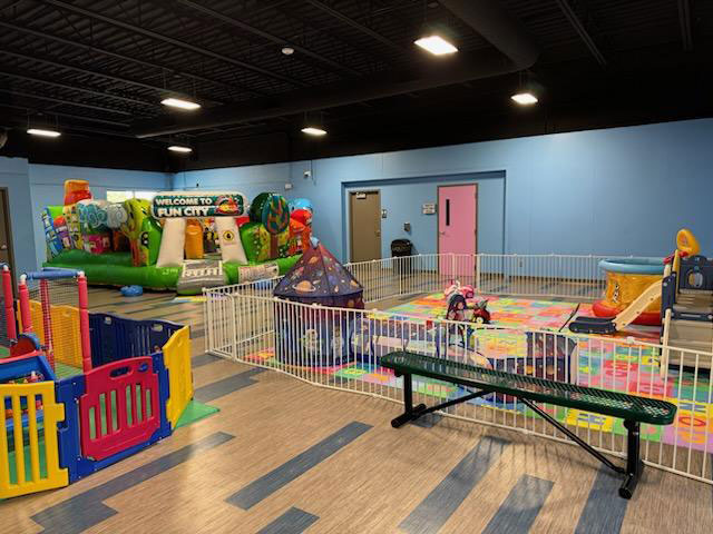 Bouncyland is a Family Activity Entertainment Center For Kids & Children in Muncie, Indiana! Features 15 bounce houses, toddler zone play area, arcade, birthday party hosting, My Plushy Pals where you can create your own stuffed animal, and concessions & dining! There's so many fun things for kids & children to do at Bouncyland in Muncie!